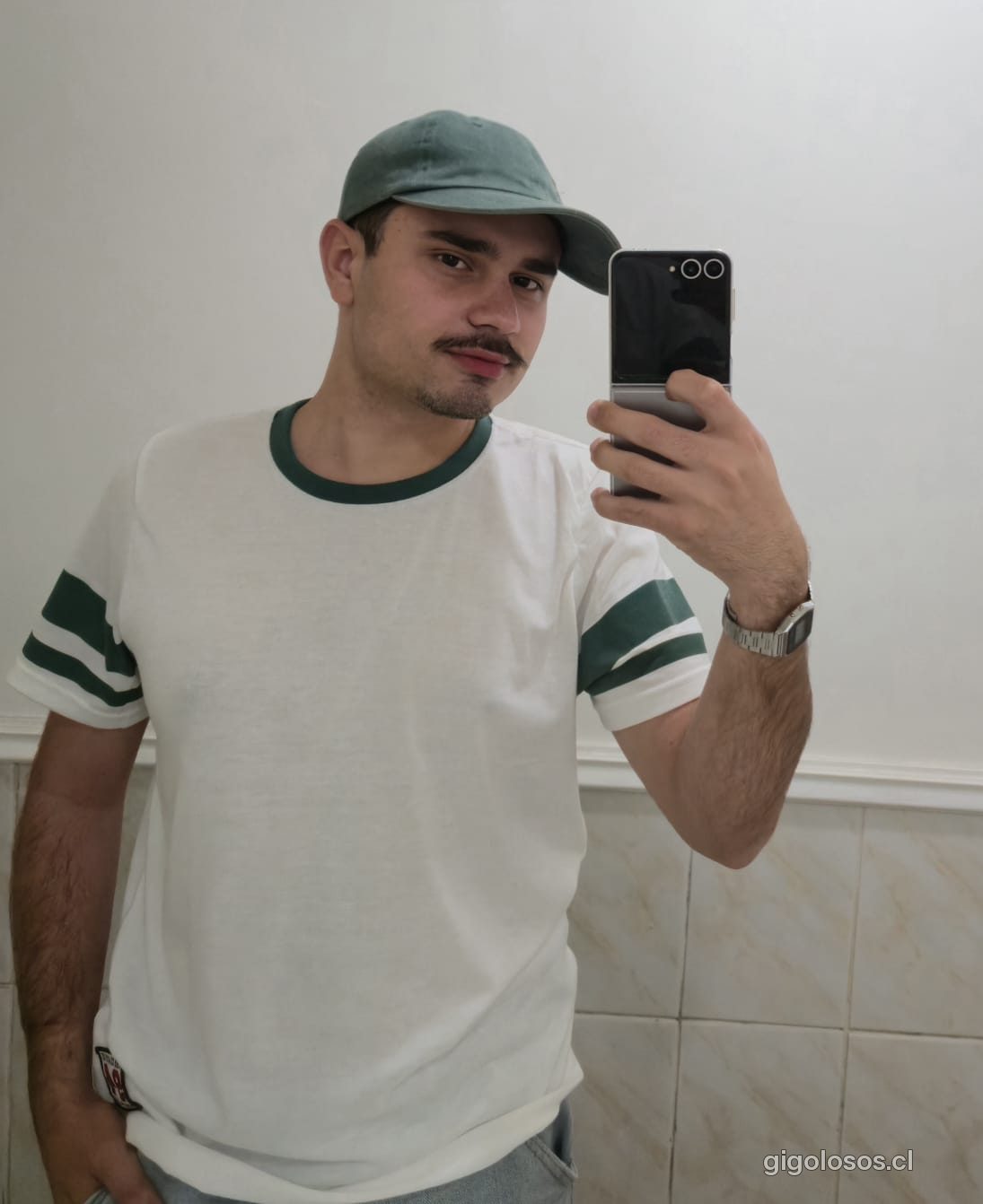 Edward  Ramirez
